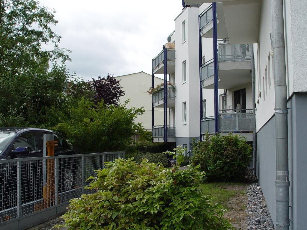 Rückseite mit Balkon