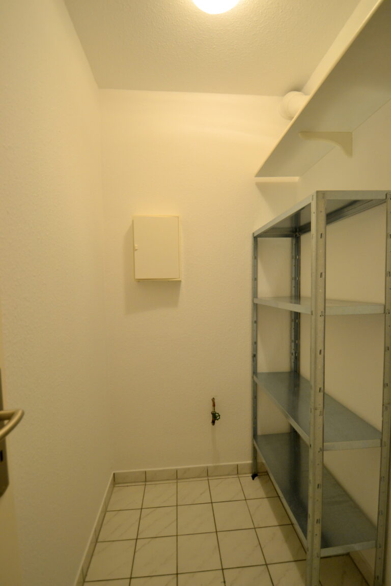 HWR