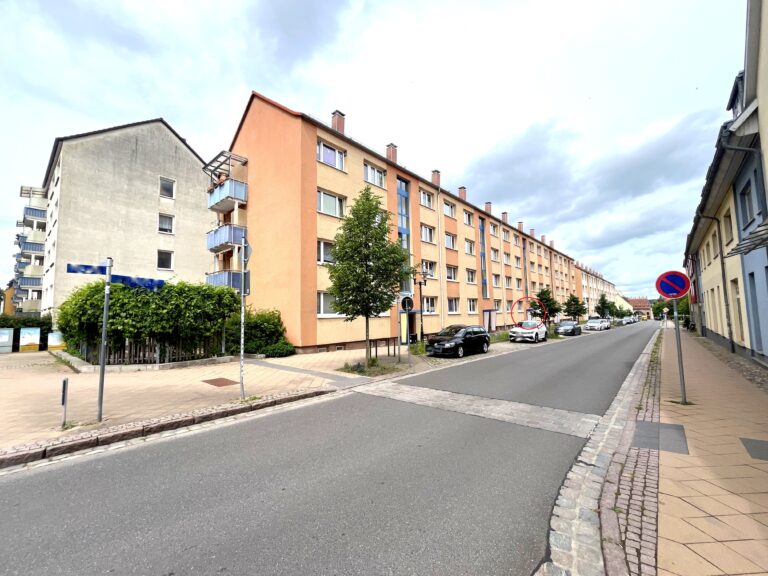 3. Lage Straße