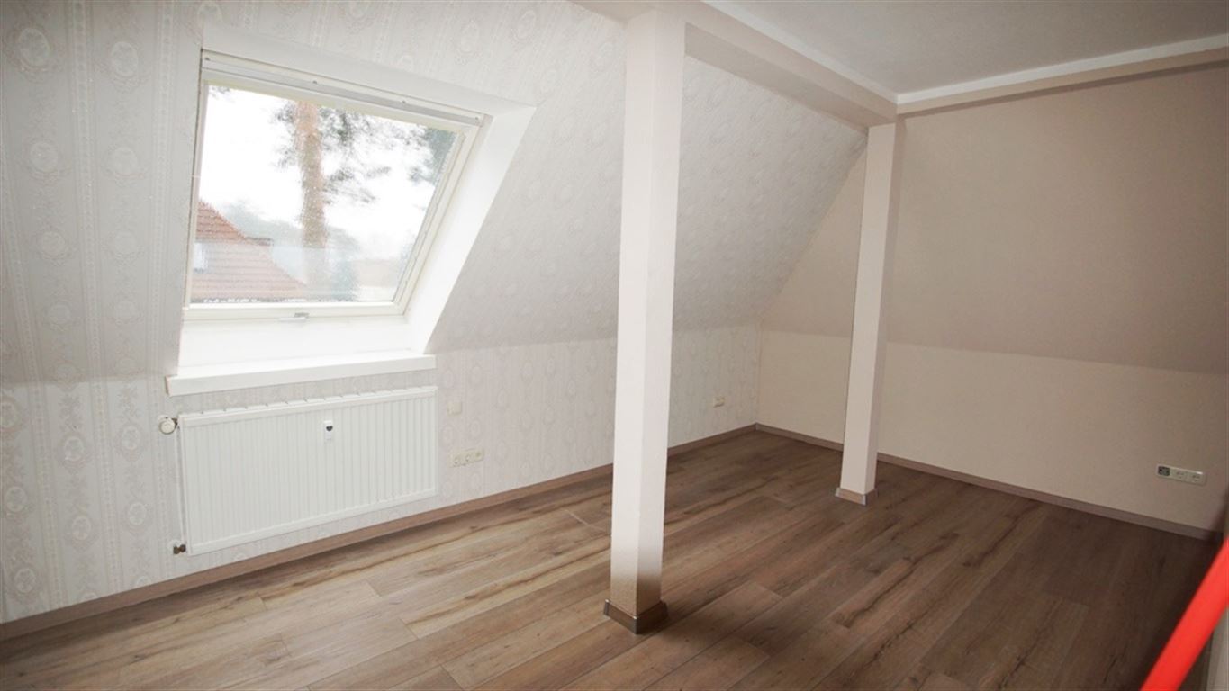 Schlafzimmer Ansicht II